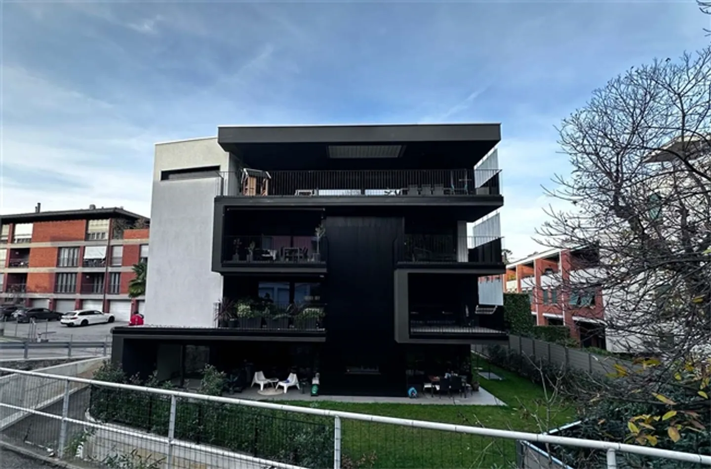 Nouvel appartement moderne de 2,5 pièces avec terrasse - Photo 3 sur 20