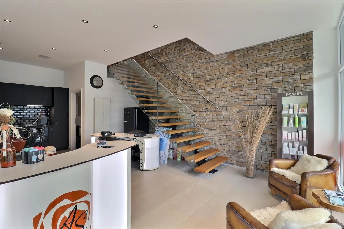 Commercio 2 stanze - Foto 1 di 5