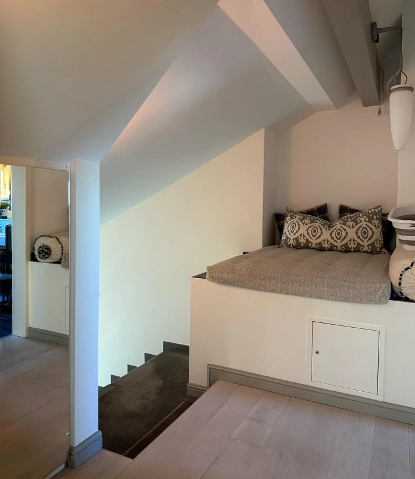Duplex/Maisonette Appartamento a Zollikerberg - Foto 9 di 12