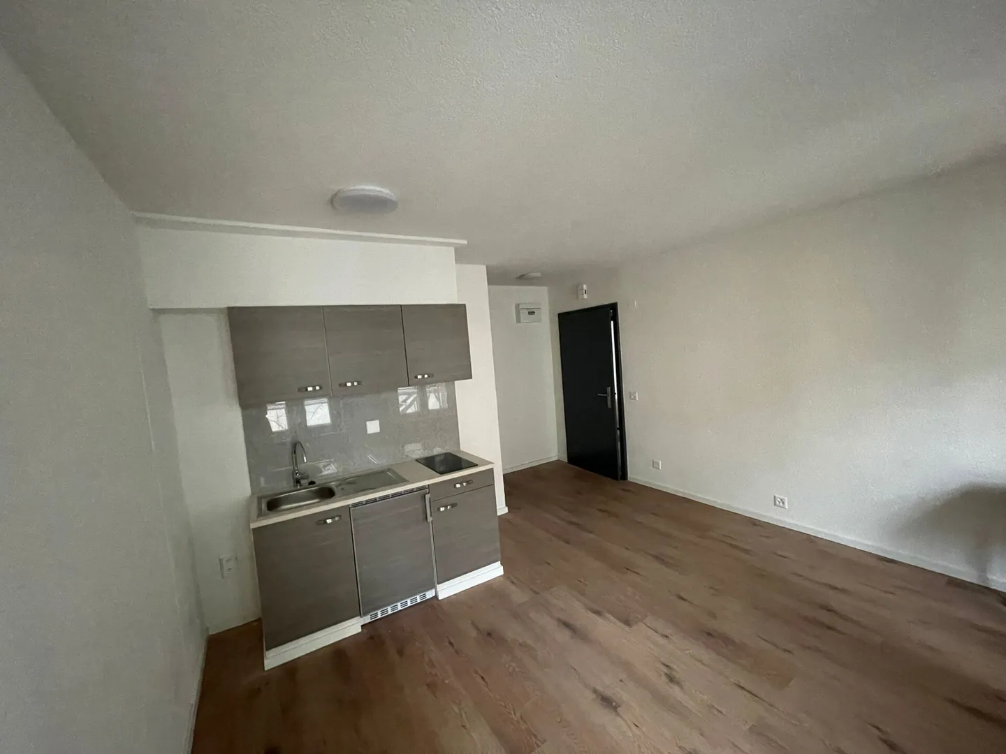 Studio Charmant à Fribourg - Photo 1 sur 3