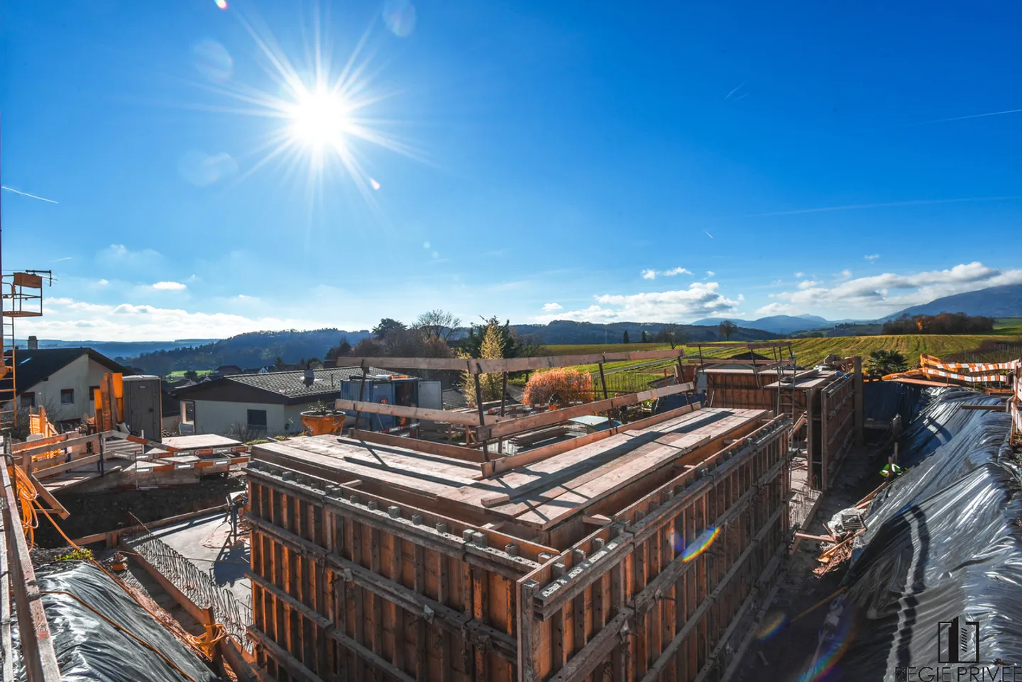 DAS PRIVILEG, IN NEUEN ZU LEBEN! Attraktive Penthouse ZUM VERKAUF IM VORVERKAUF - Foto 1 von 13