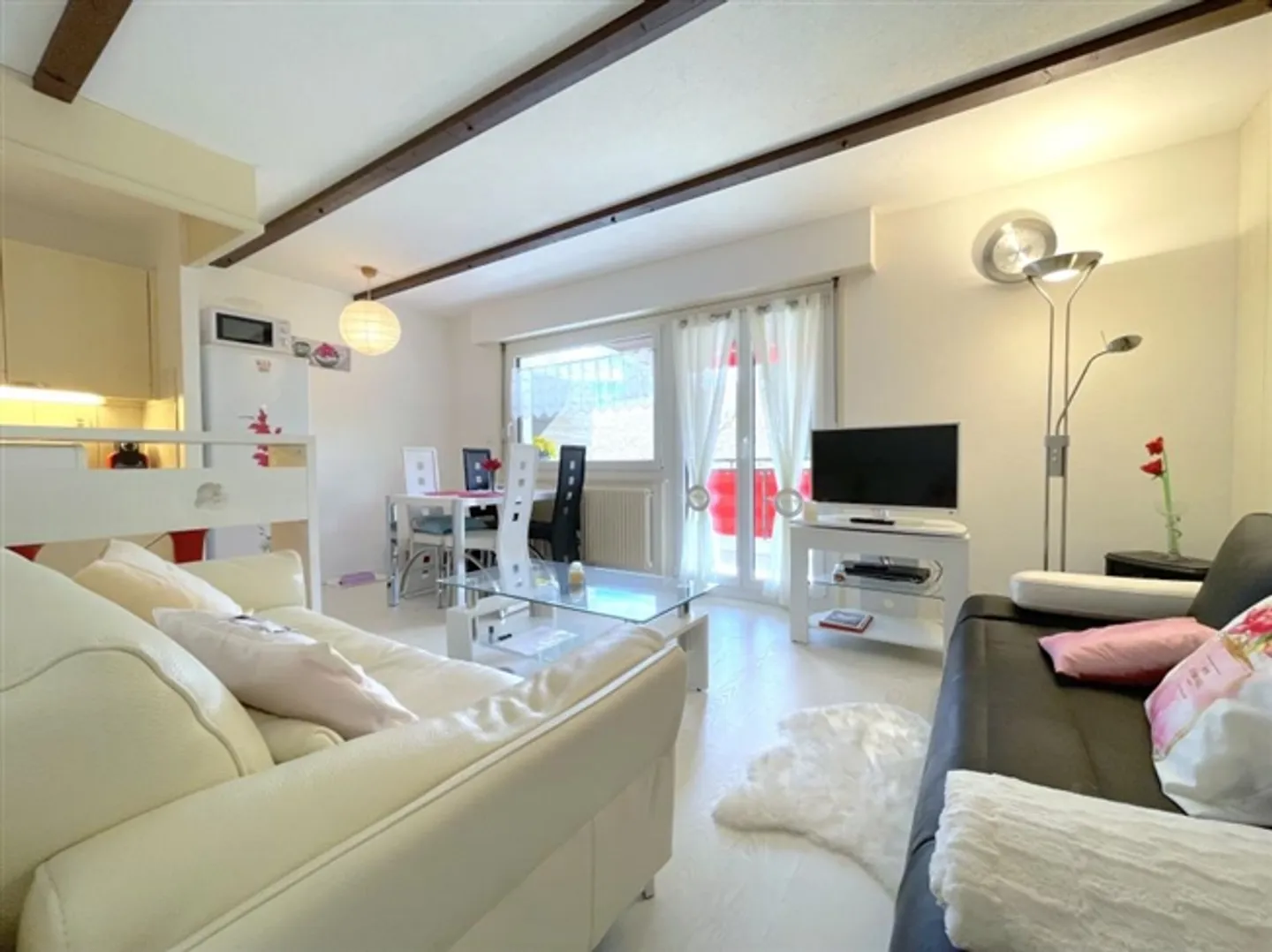 Your holiday apartment at the foot of the slope - Photo 1 of 13