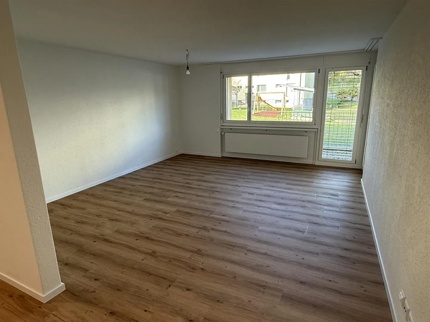 Renovierte Wohnung mit modernen Annehmlichkeiten - Foto 6 von 12