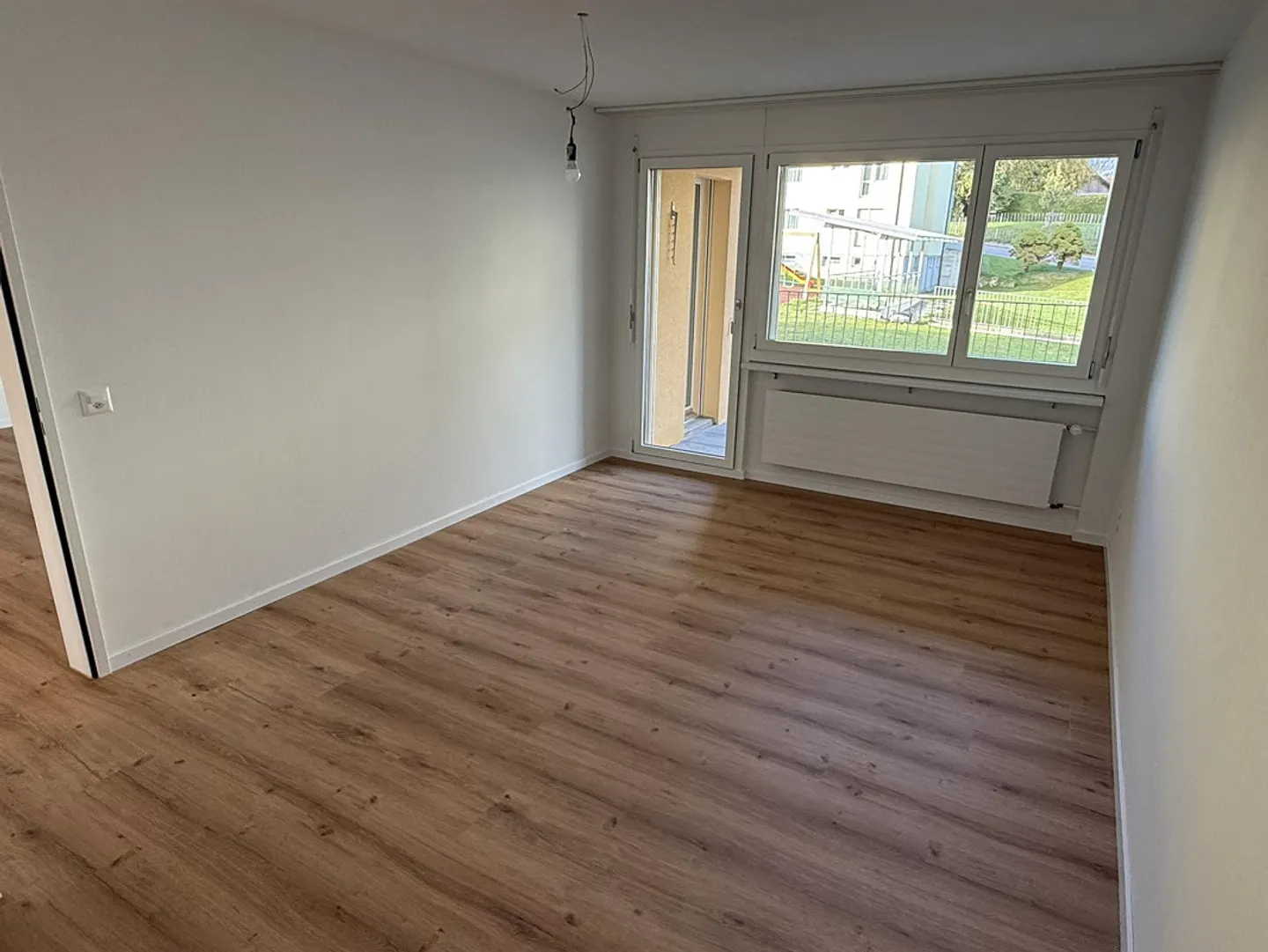 Renovierte Wohnung mit modernen Annehmlichkeiten - Foto 7 von 12