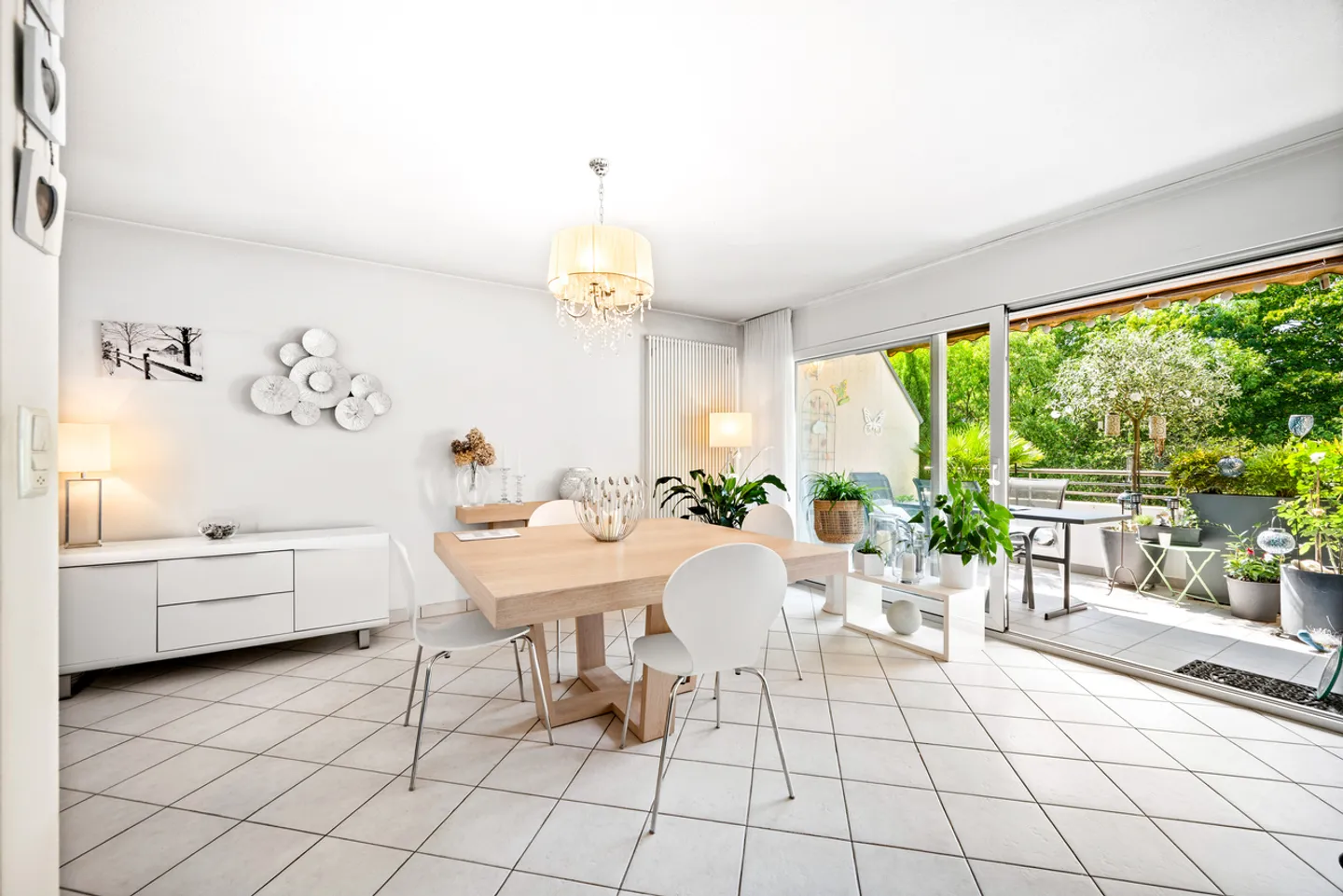 Charming Triplex in Nyon - Photo 3 of 9