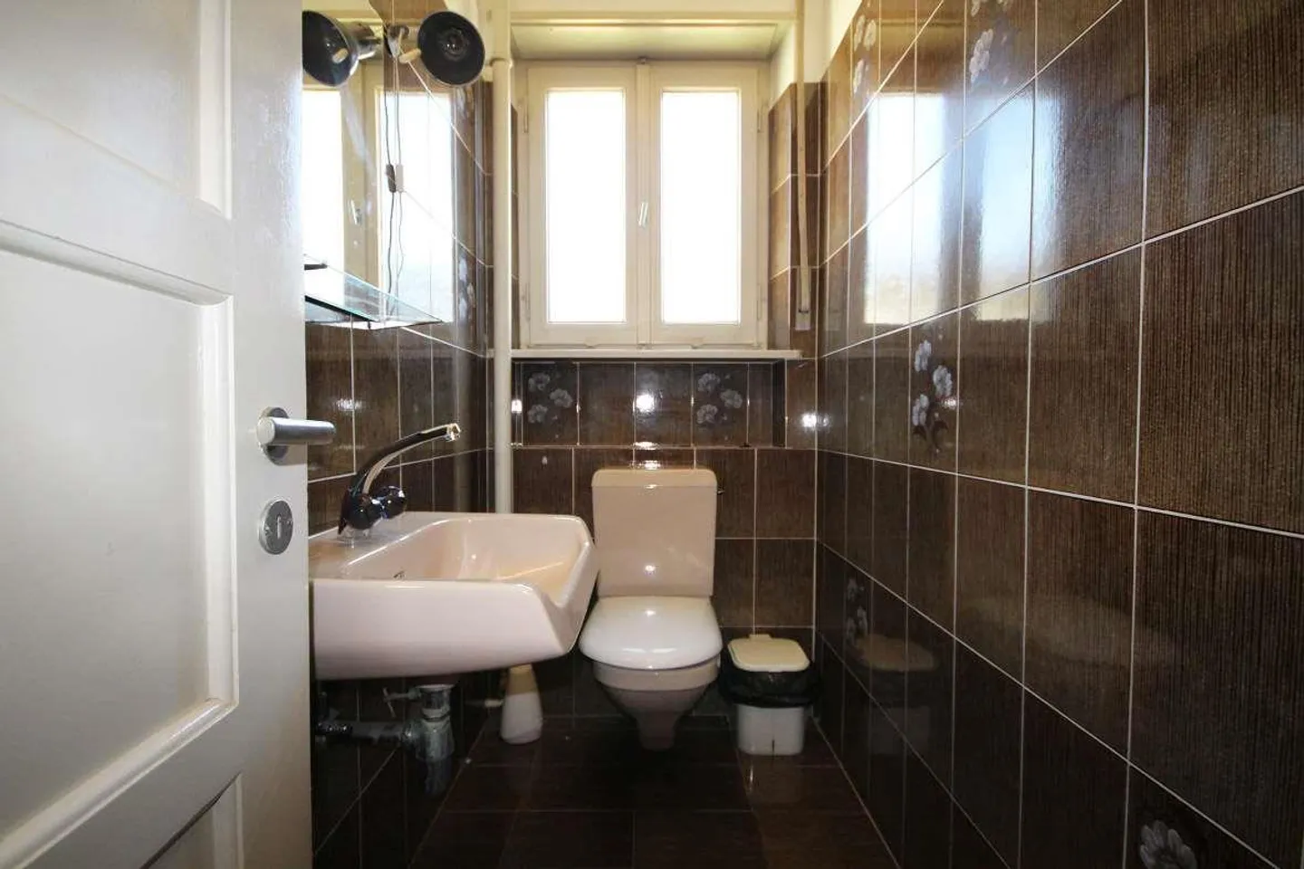 Spacious apartment in a small environment with garden - Photo 5 of 7