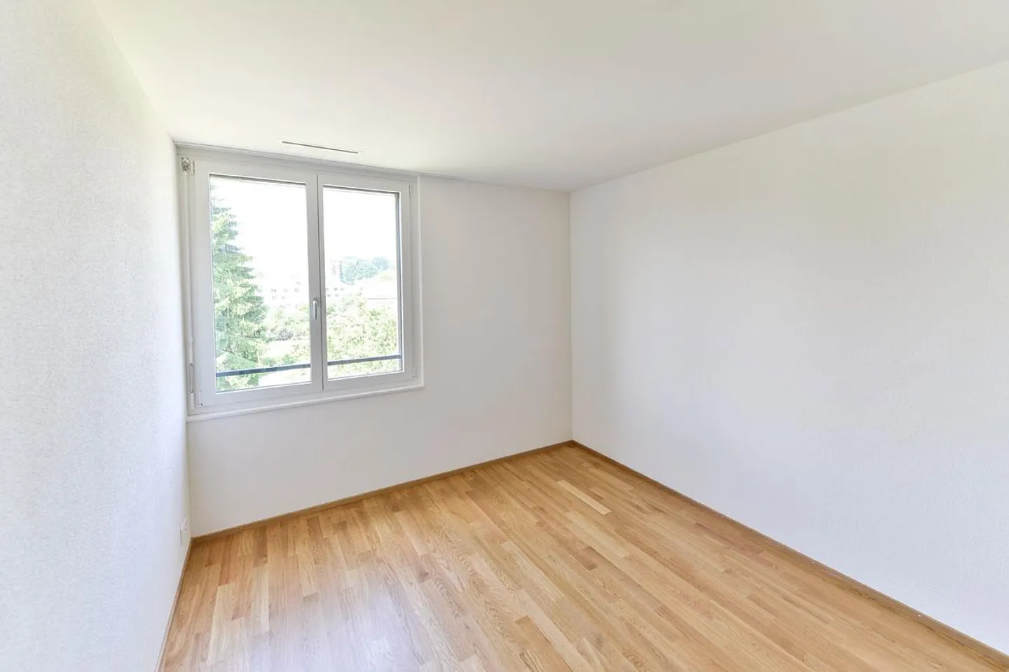 Appartamento spazioso e luminoso di 4,5 stanze a Muri AG - Foto 5 di 8