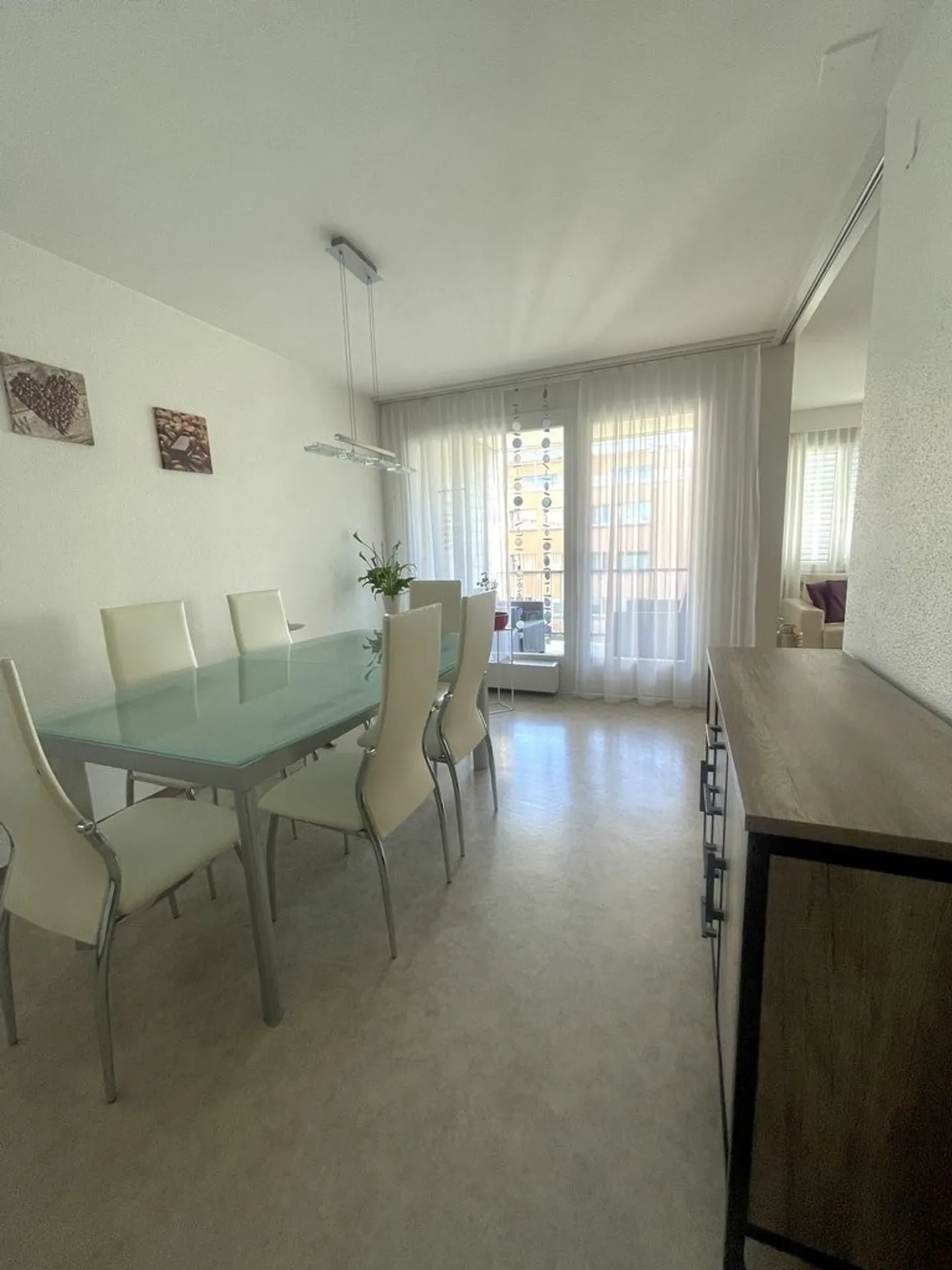 Appartamento spazioso e adatto alle famiglie in una posizione tranquilla! - Foto 4 di 9
