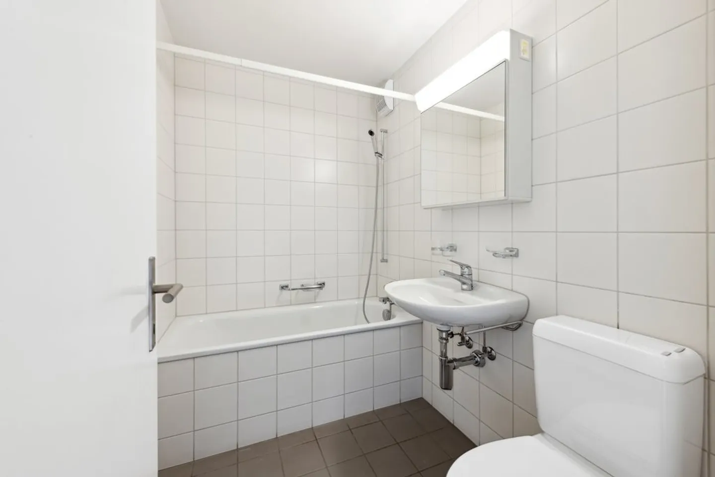 Appartement spacieux 4.5 pièces - Photo 6 sur 7