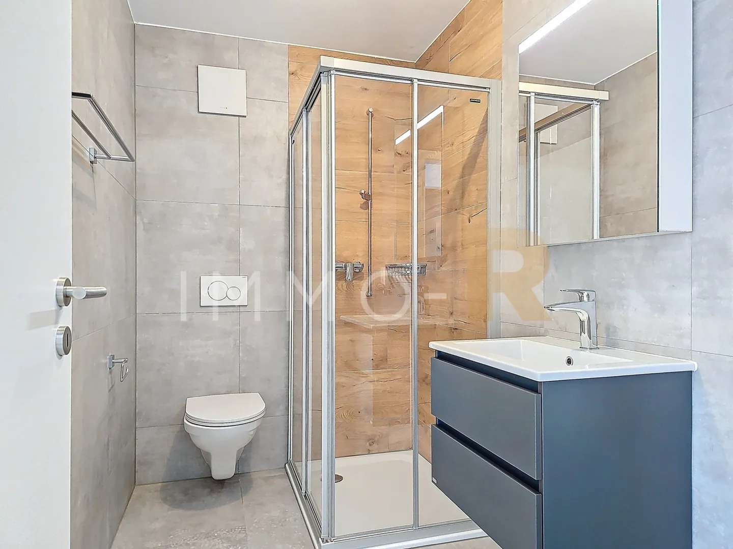 Appartement de deux pièces et demie avec nouveau jardin - Photo 6 sur 7