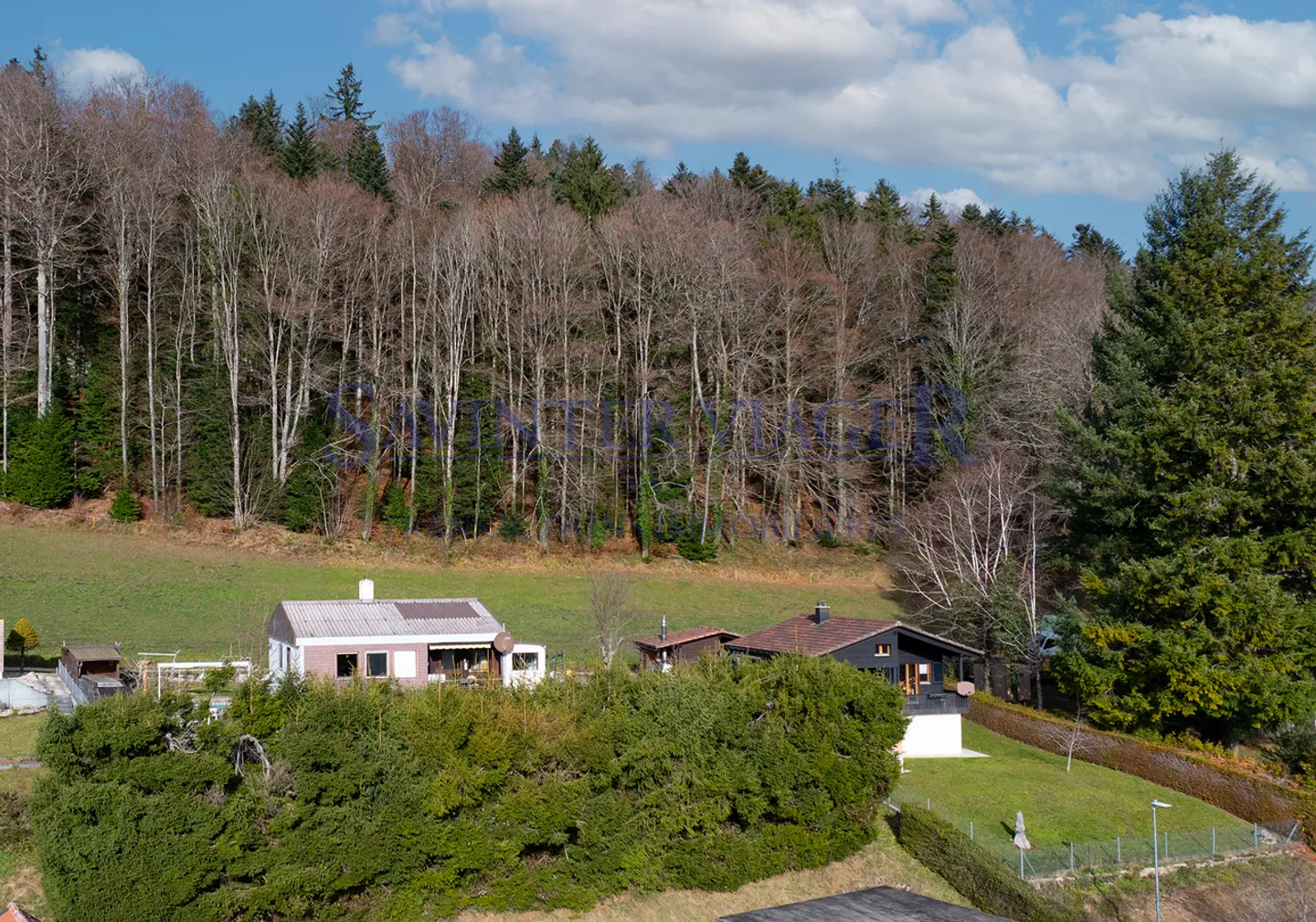 Charming House in Nature - Photo 2 of 19
