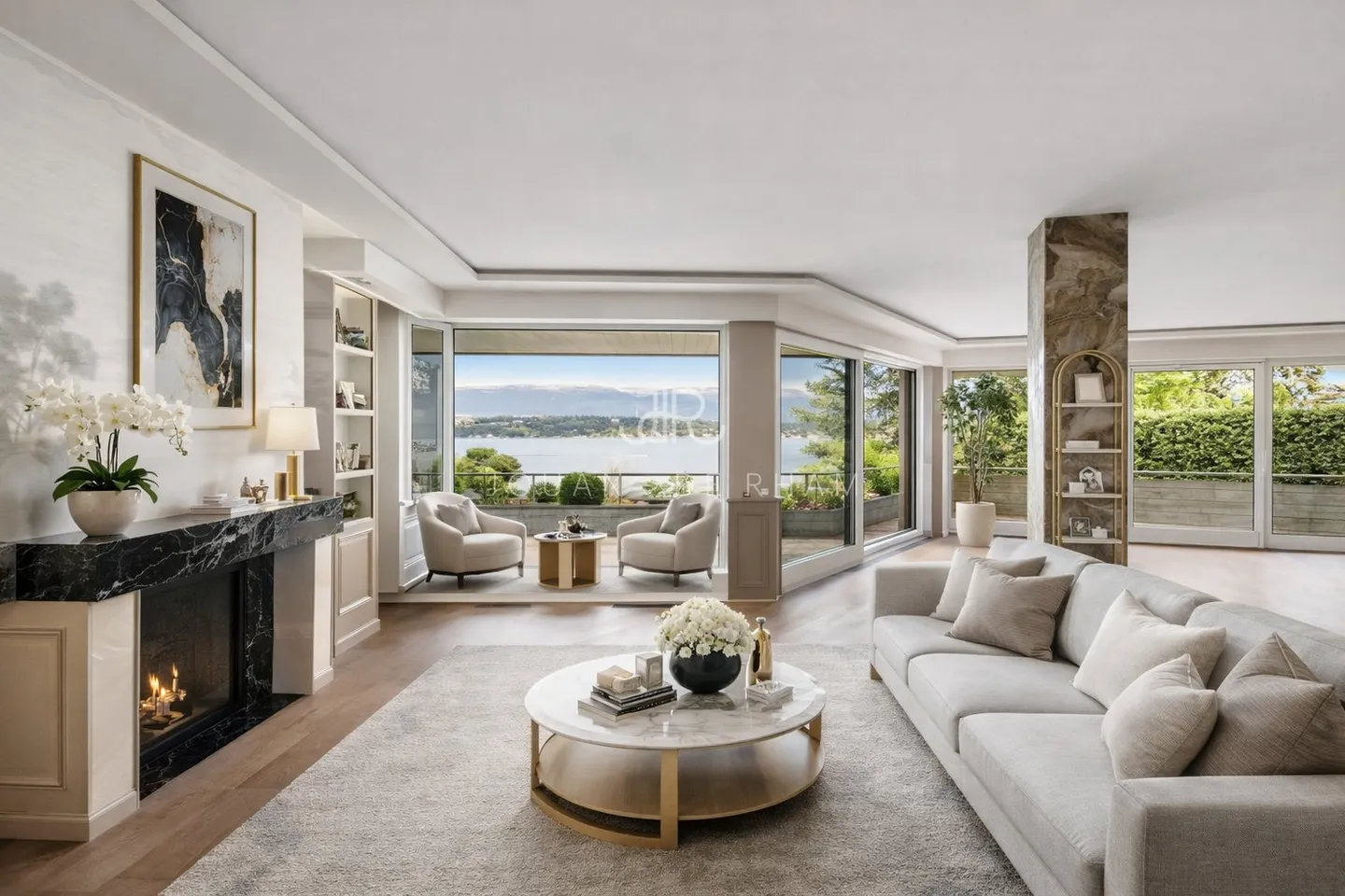 Extraordinary apartment with panoramic views - Photo 2 of 7