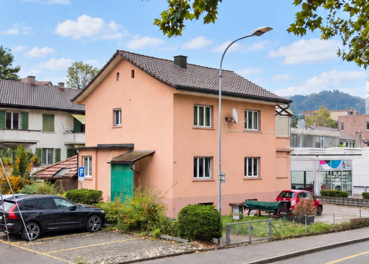 FREISTEHENDES HAUS MIT ZWEI WOHNUNGEN UND POTENZIAL - Photo 12 of 14