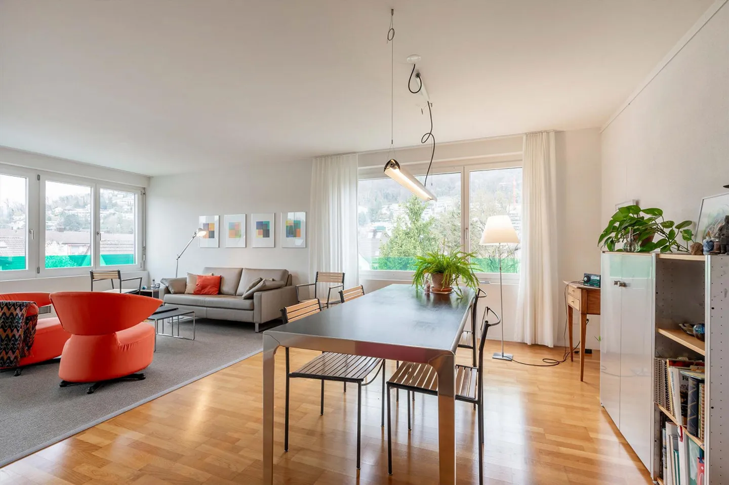 Appartement lumineux avec une haute qualité de vie dans un emplacement central - Photo 3 sur 11