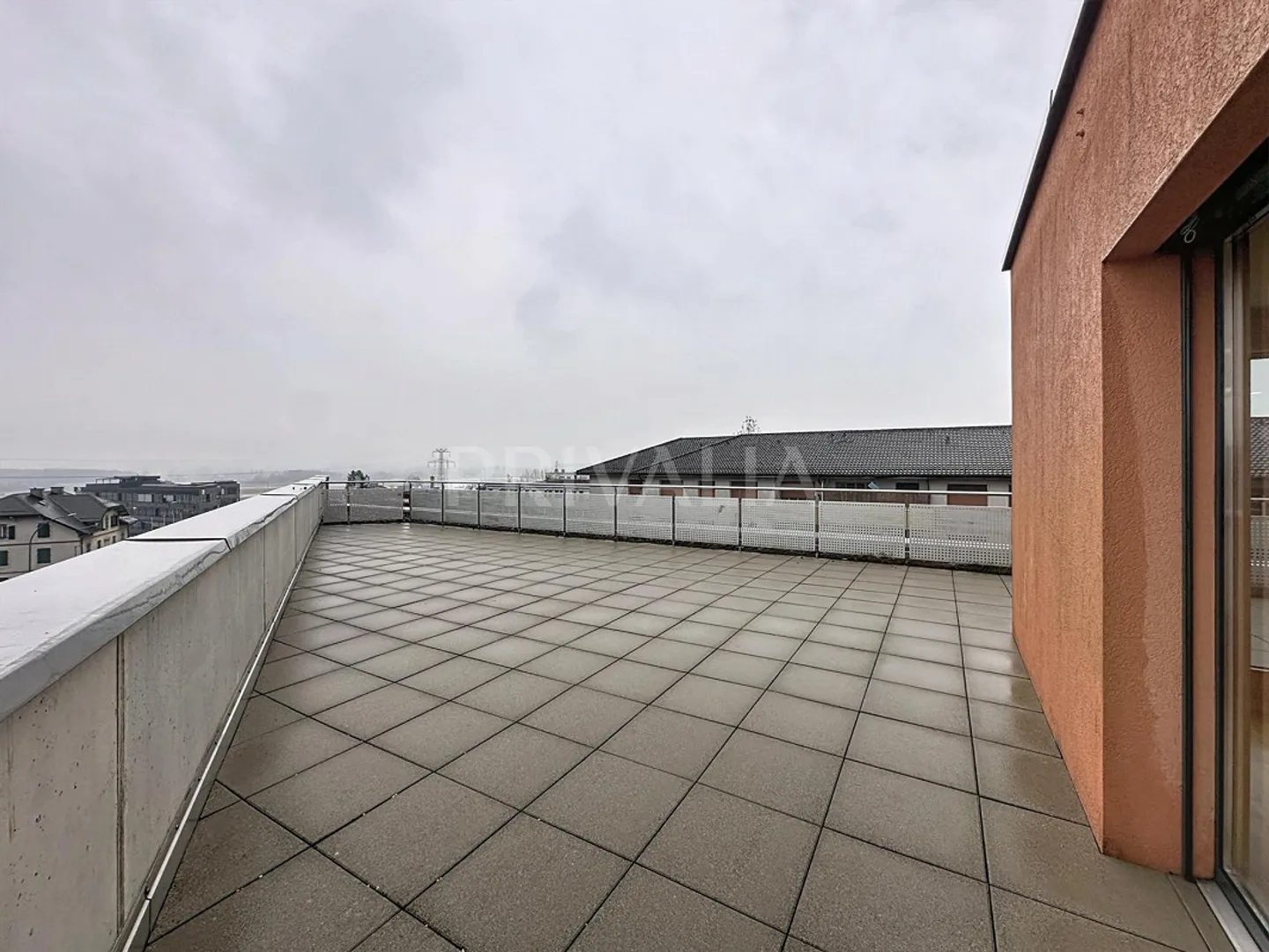 Schöne Penthouse-Wohnung in der Nähe internationaler Organisationen - Foto 7 von 8