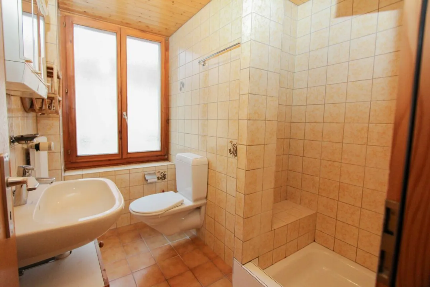 2.5-room apartment in a small building - Photo 7 of 7