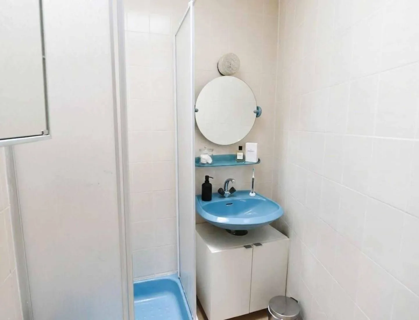 3.5 Room Apartment - Photo 4 of 4