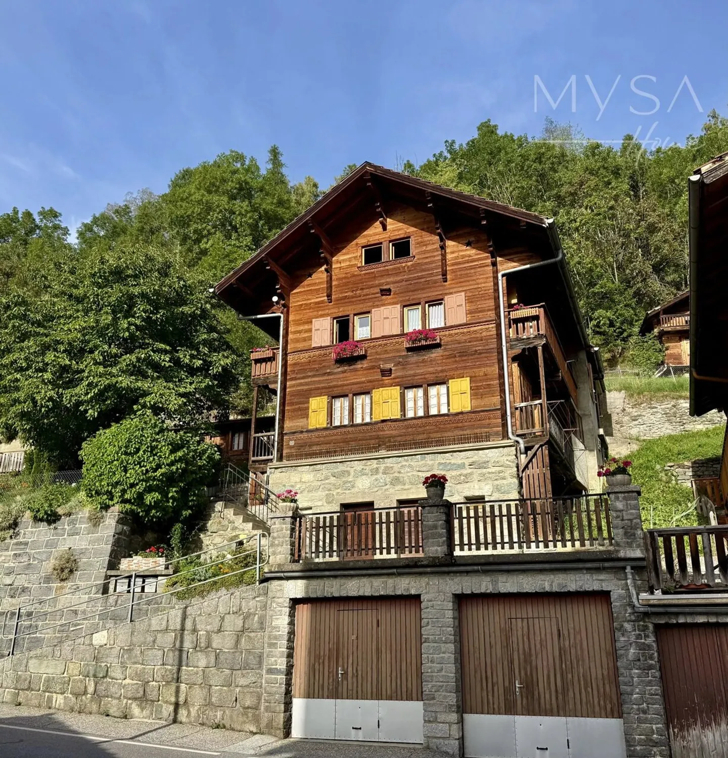 Charming duplex of 5.5 rooms in Hérémence, 118 m² - Photo 1 of 9