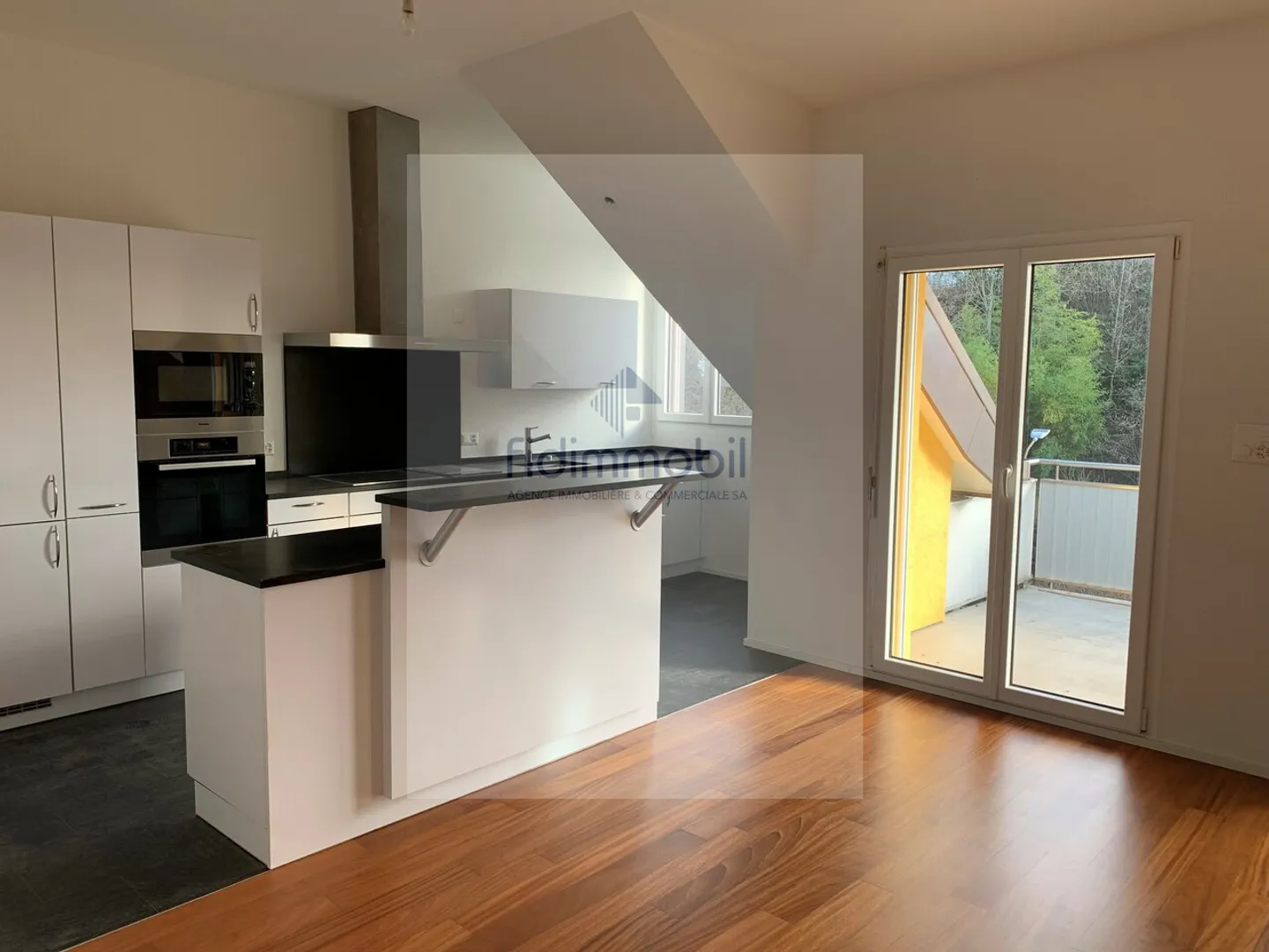 HAUTERIVE NEL CUORE DEL VILLAGGIO DUPLEX MAGNIFICO - Foto 2 di 10