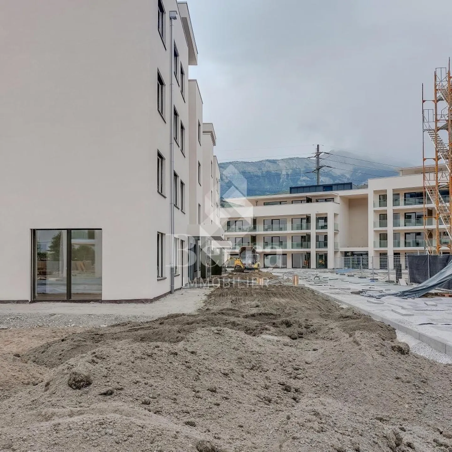 3,5 stanze con quasi 140m2 - Foto 1 di 13