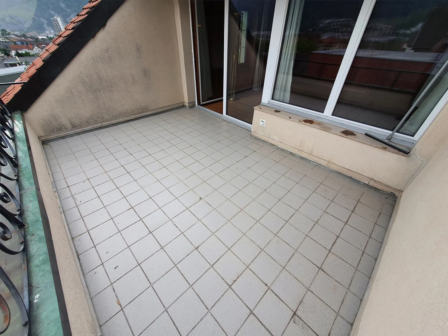 Charmant appartement mansardé avec terrasse dans un environnement verdoyant - Photo 17 sur 18