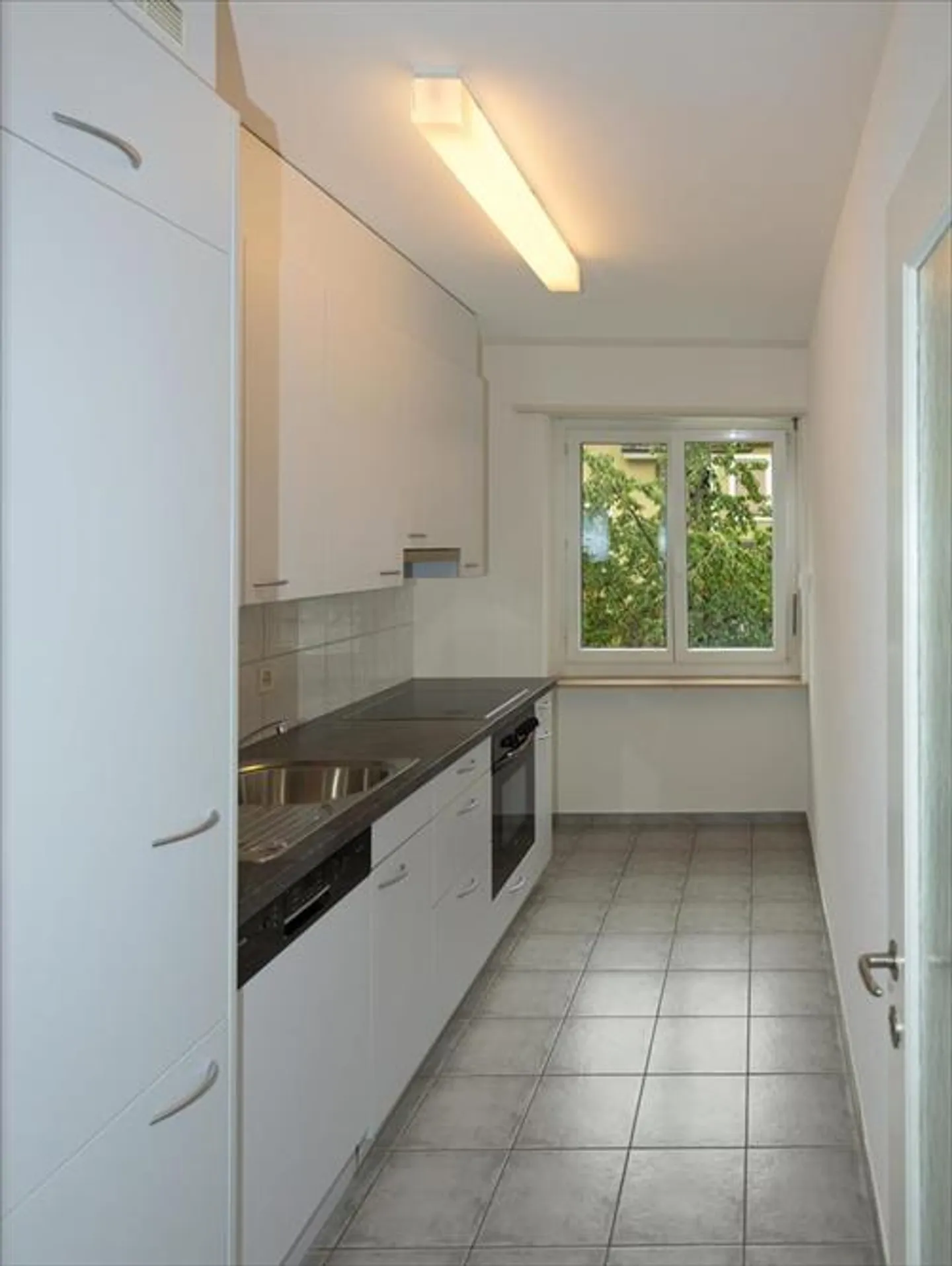 Appartamento in affitto - Foto 3 di 5