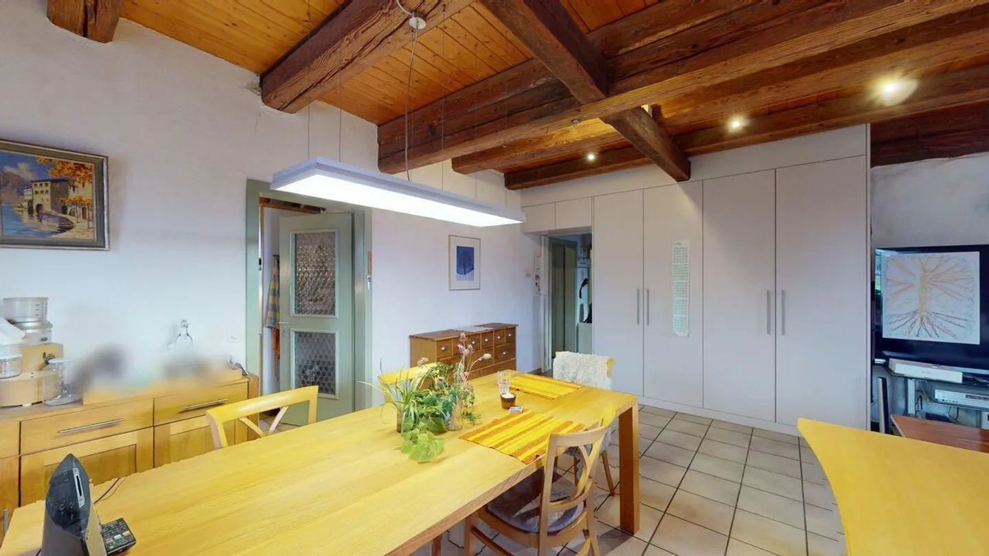 Incantevole appartamento maisonette di 5,5 stanze con ampio spazio - Foto 8 di 30