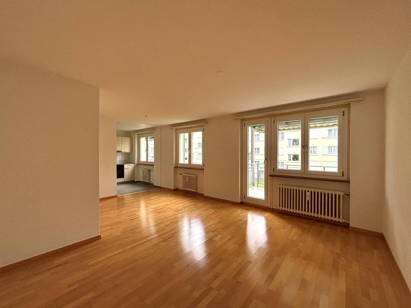 Sonnige Wohnung in ruhiger Lage - Foto 2 von 7