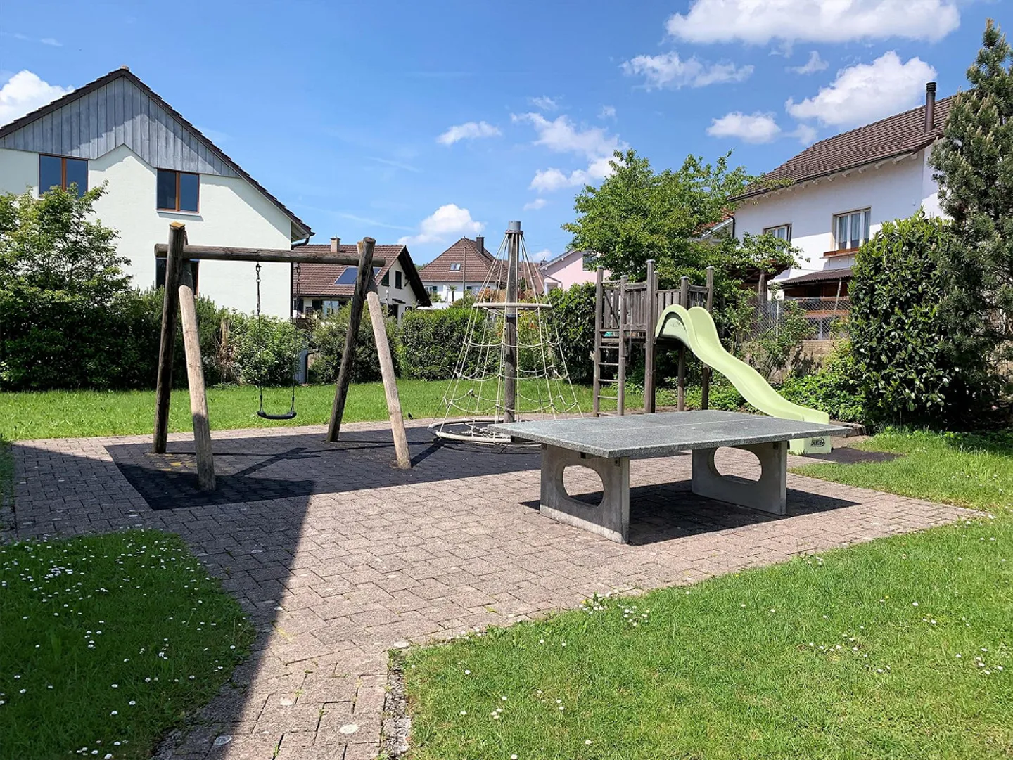 Gosszügige Maisonettewohnung in Dürnten zu vermieten - Foto 2 von 9