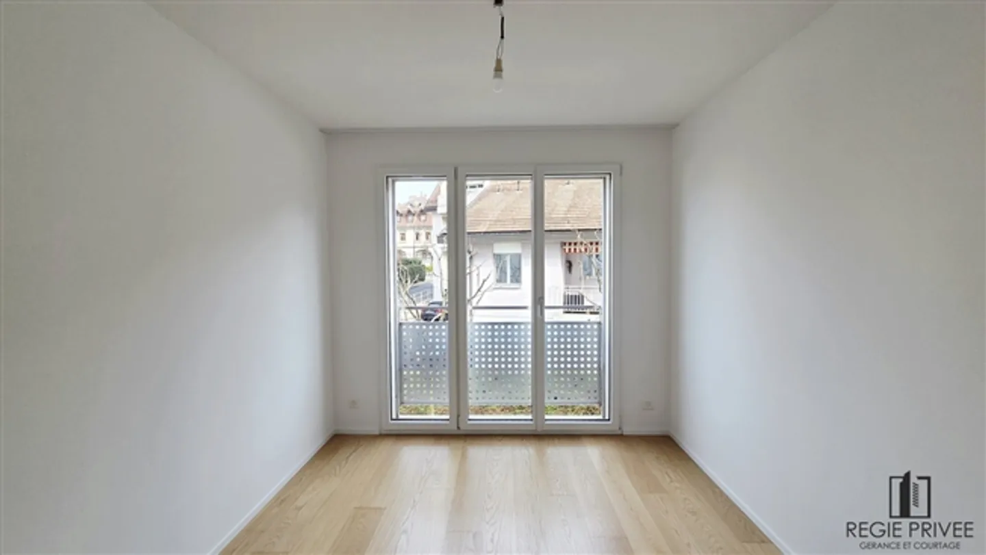 Spacious 4.5-room apartment with balcony - Photo 6 of 12