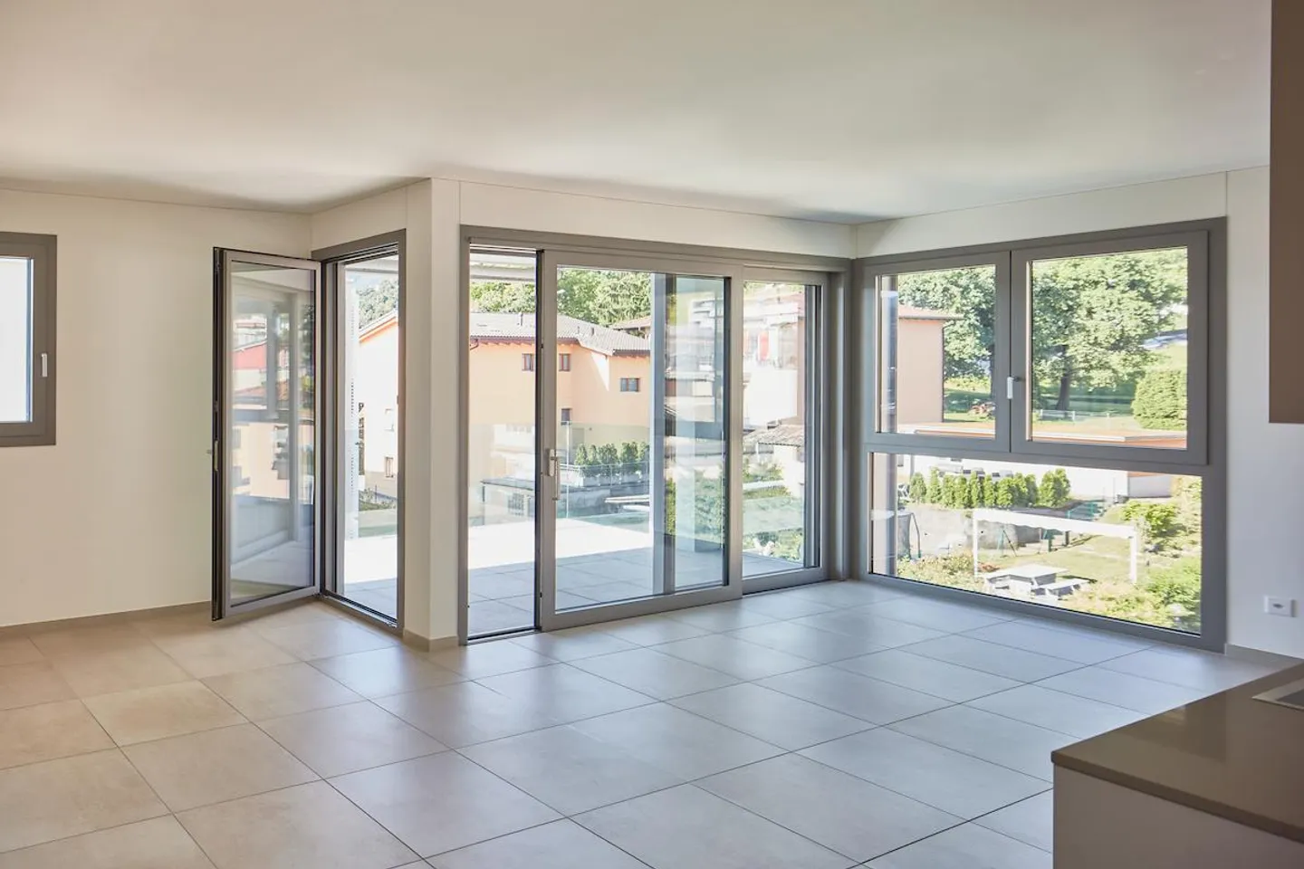 Modern Attic in Tranquil Area - Photo 2 of 12