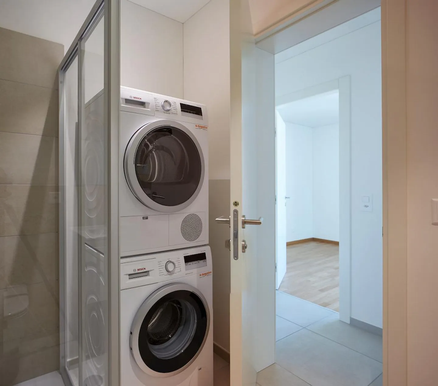 Modern Attic in Tranquil Area - Photo 11 of 12