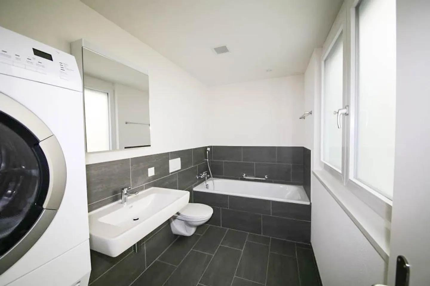 Vivere in una bella e centrale posizione - Foto 5 di 7