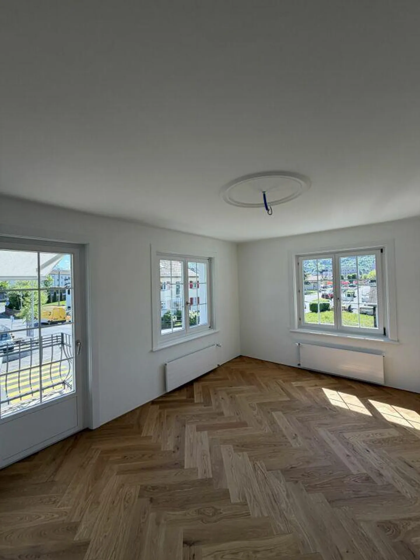 Stylishly completely renovated 4-room apartment in the center of Buchs SG - Photo 1 of 9