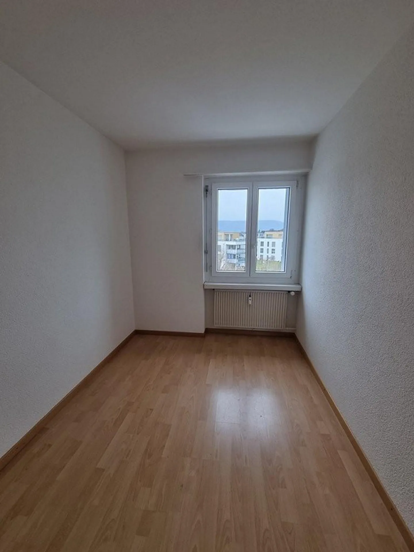 Nous vous cherchons - Photo 4 sur 8