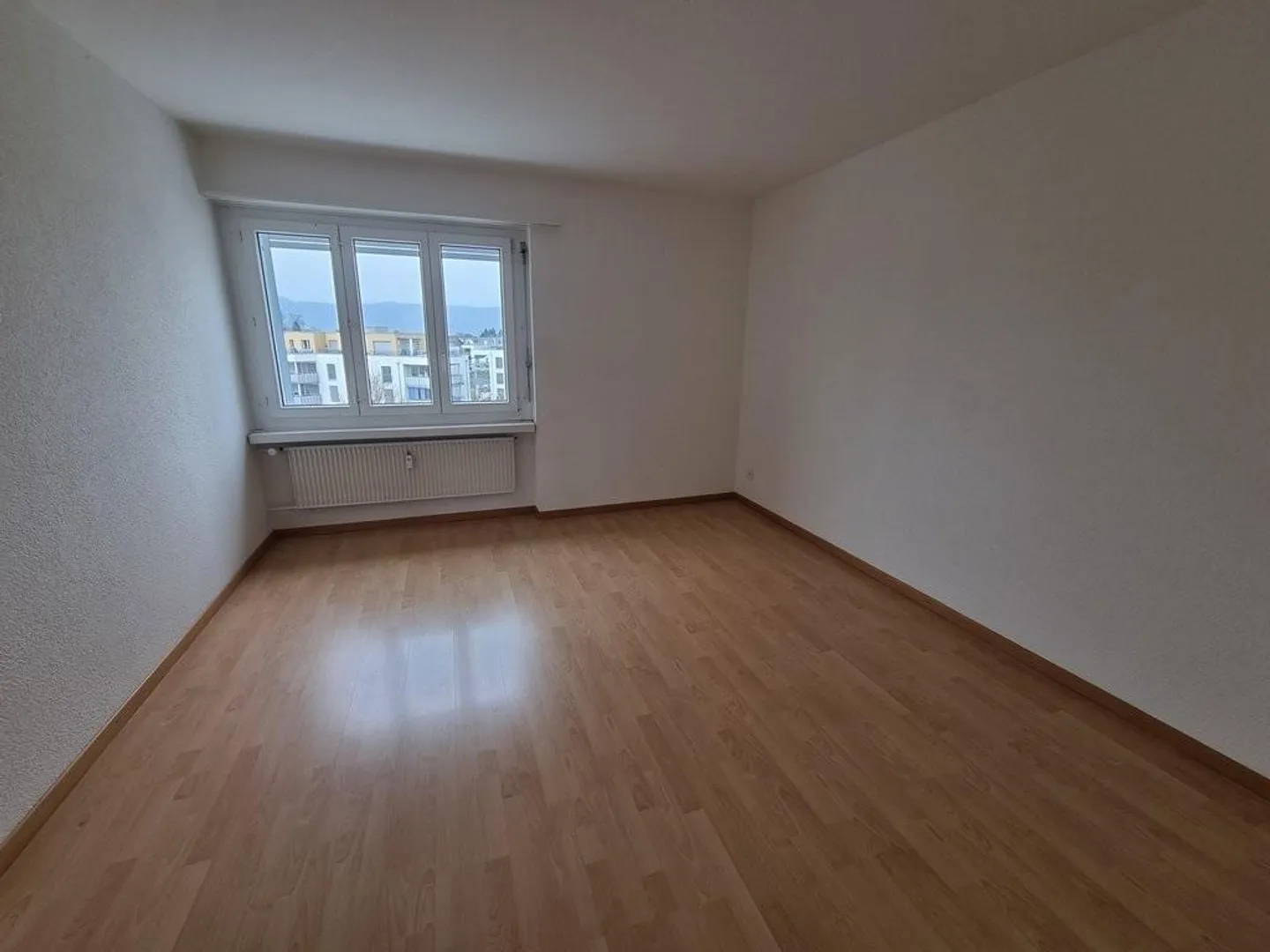 Nous vous cherchons - Photo 5 sur 8