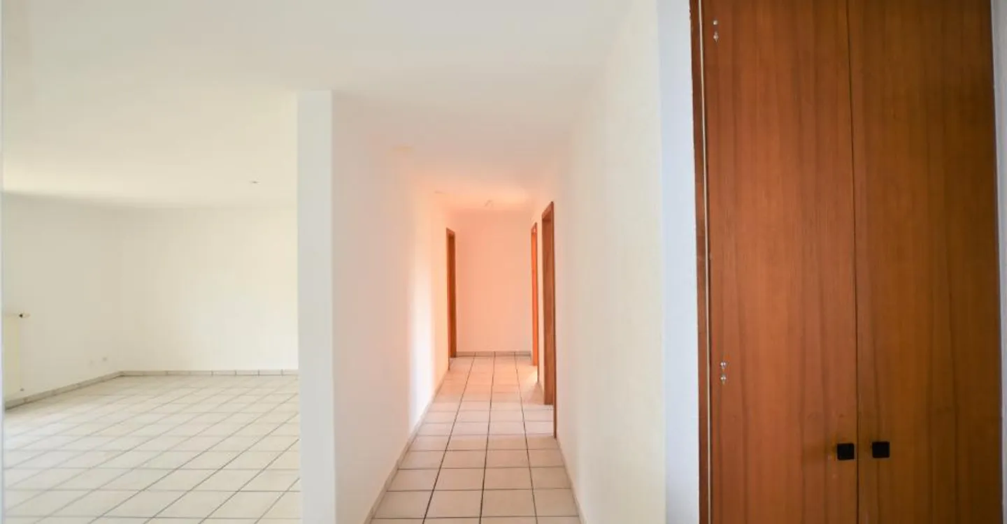Bel appartement lumineux - Photo 2 sur 13