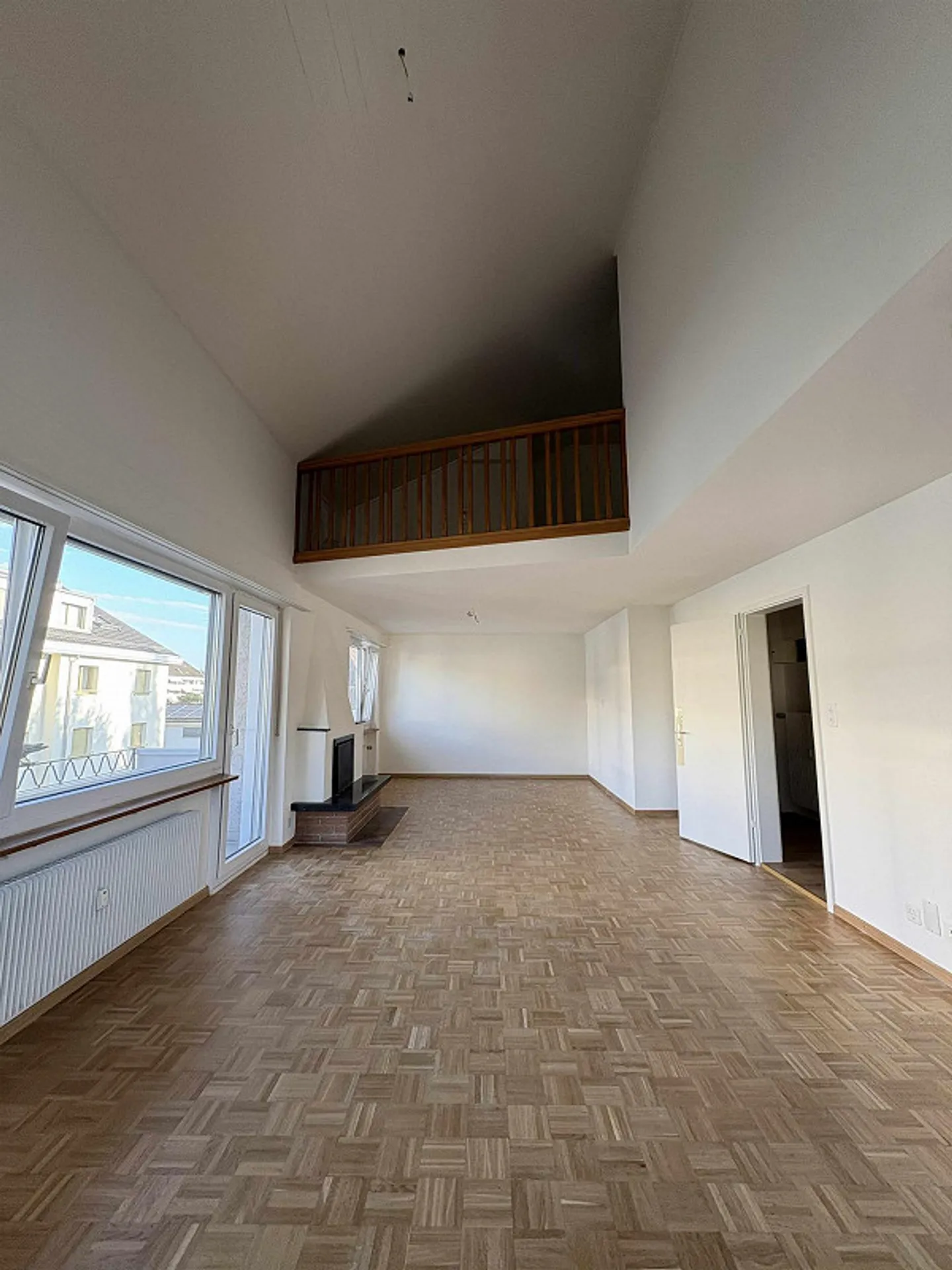 Première location après rénovation 5.5 pièces maisonette - Photo 3 sur 15