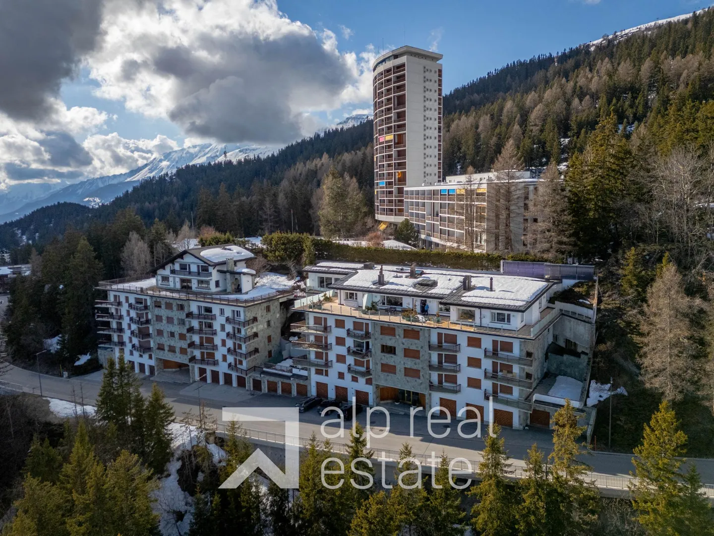 Außergewöhnliches Penthouse mit atemberaubendem Blick auf die Alpen - Foto 17 von 17