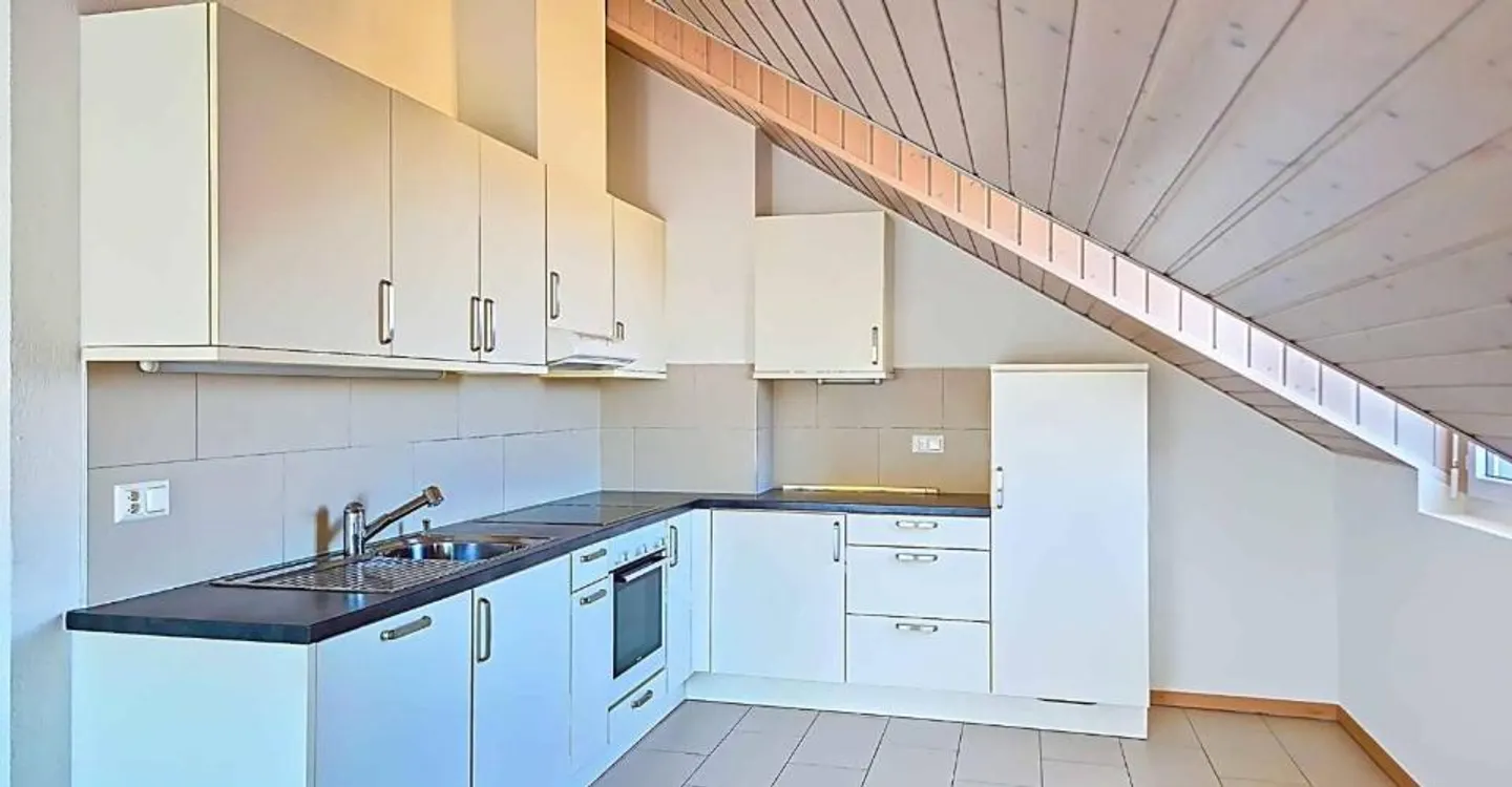4.5 camere luminose che si affacciano su una generosa terrazza - Foto 2 di 9