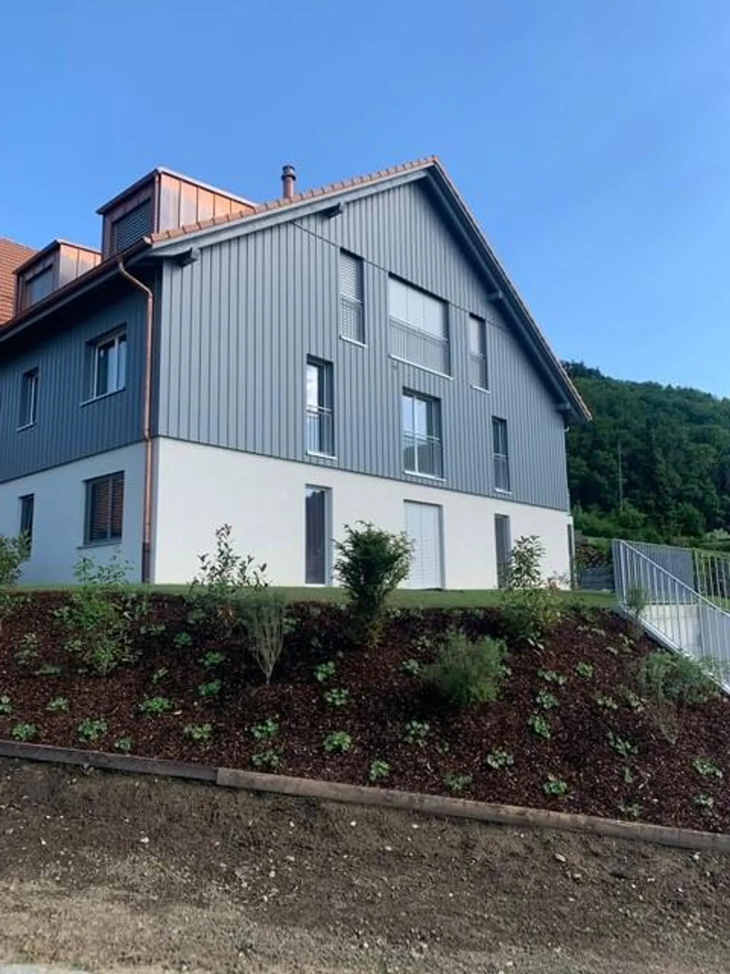 3 ½ Room Attic Apartment with Stunning View (110m2) - Photo 12 of 14