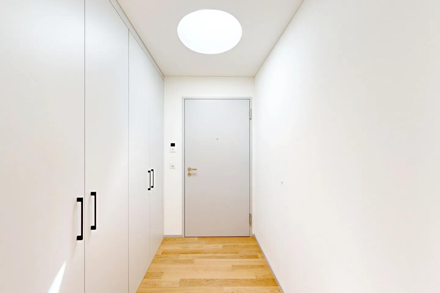 Appartement Attique Stylé à Zurich - Photo 7 sur 8