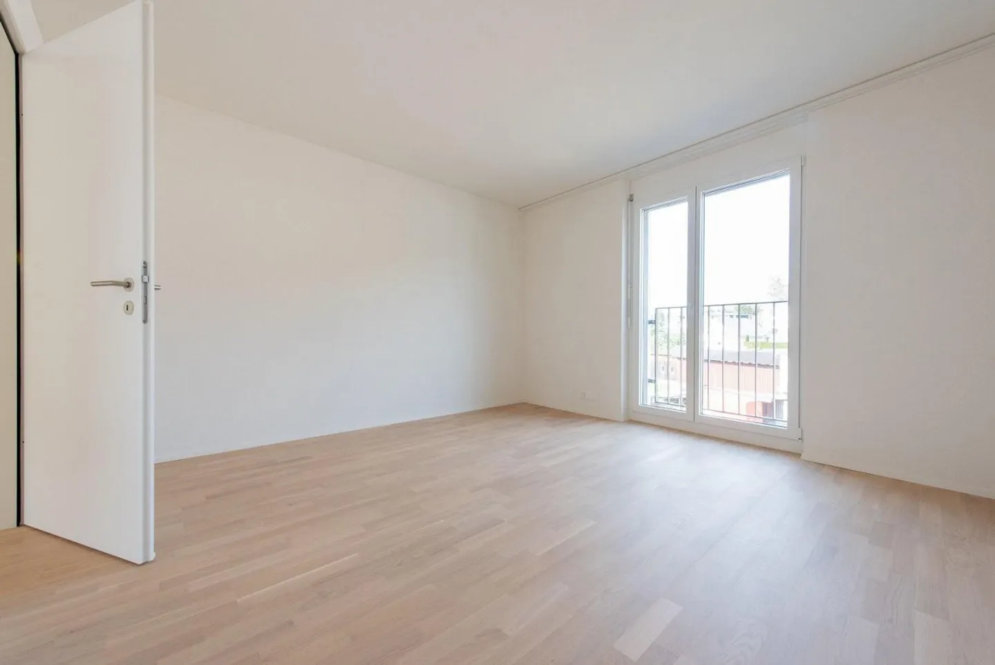 Moderne 2.5 Zimmer-Wohnung - Foto 5 von 9