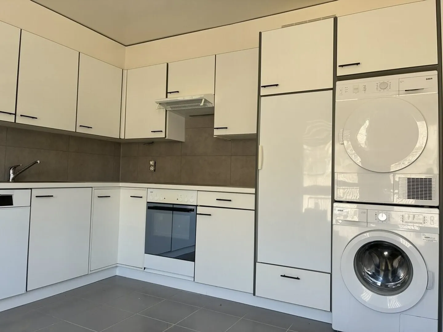 Wunderschöne Duplexwohnung im Herzen der Innenstadt von Nyon - Foto 8 von 10