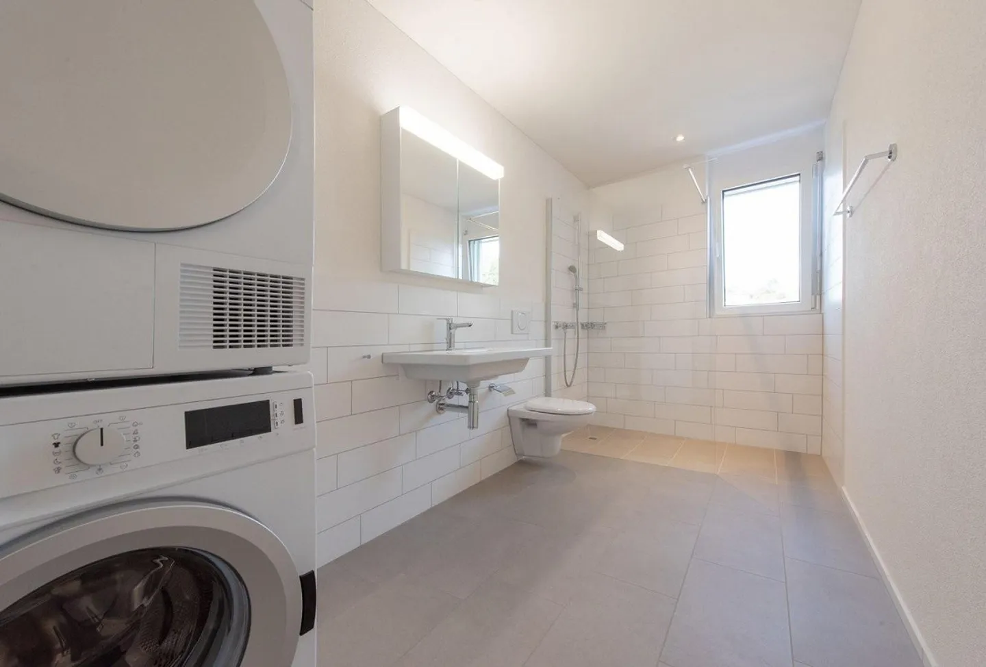 Moderne 2.5 Zimmer-Wohnung - Foto 6 von 9