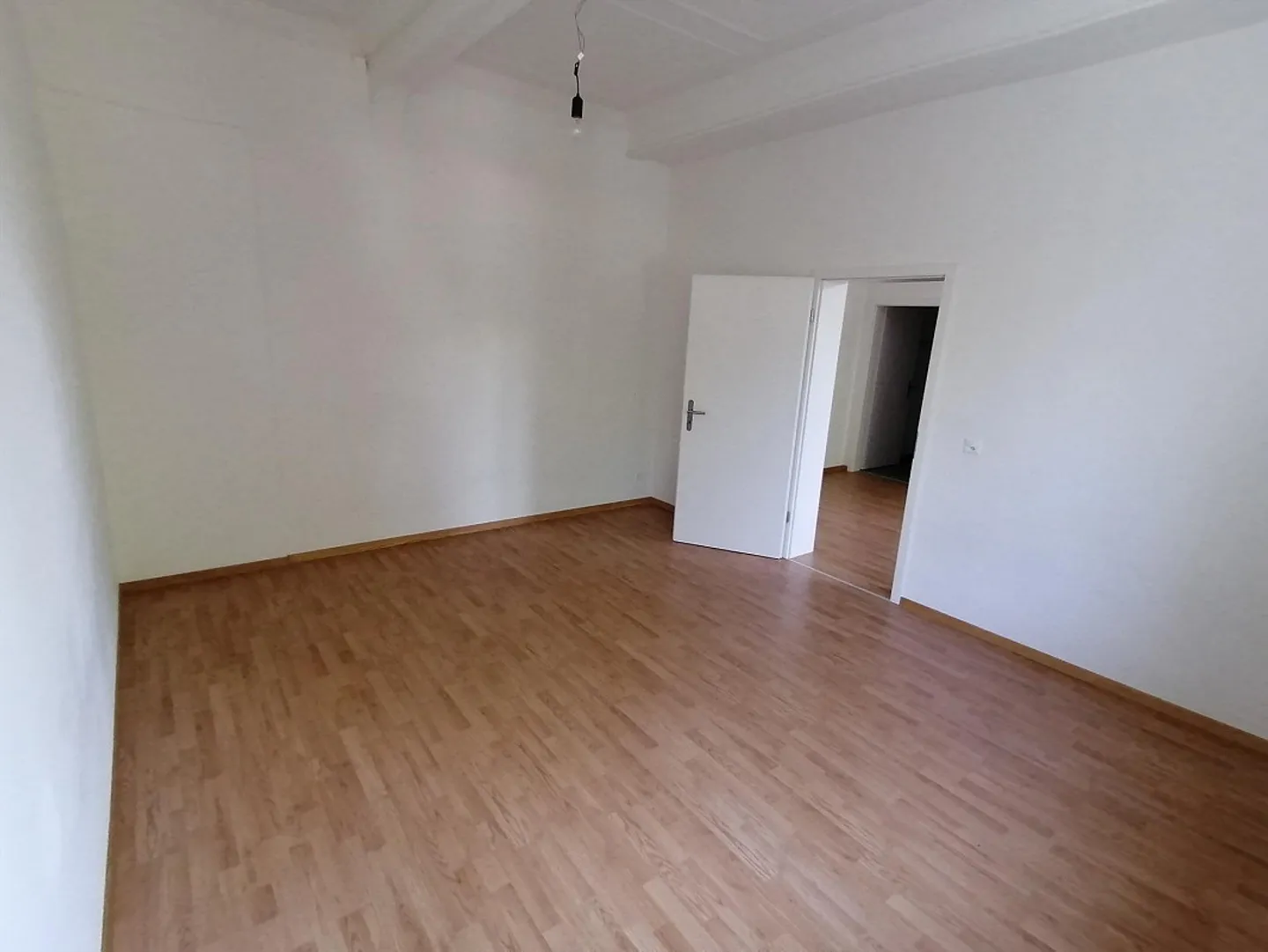 1.5 Room Apartment - Photo 4 of 5