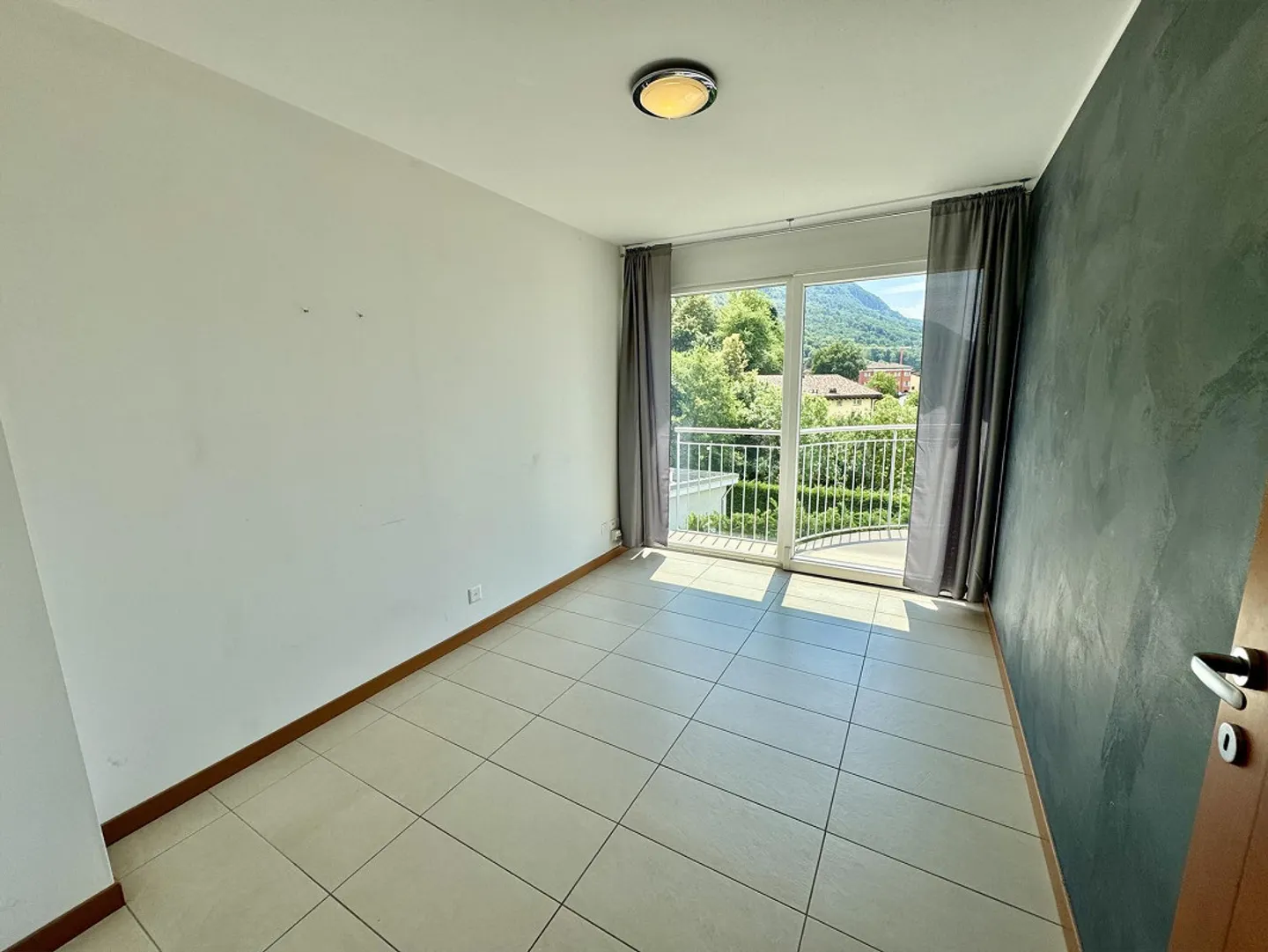 CADRO – ELEGANT RESIDENCE WITH PRIVATE GARDEN, DOUBLE GARAGE AND PANORAMIC VIEW - Photo 26 of 30