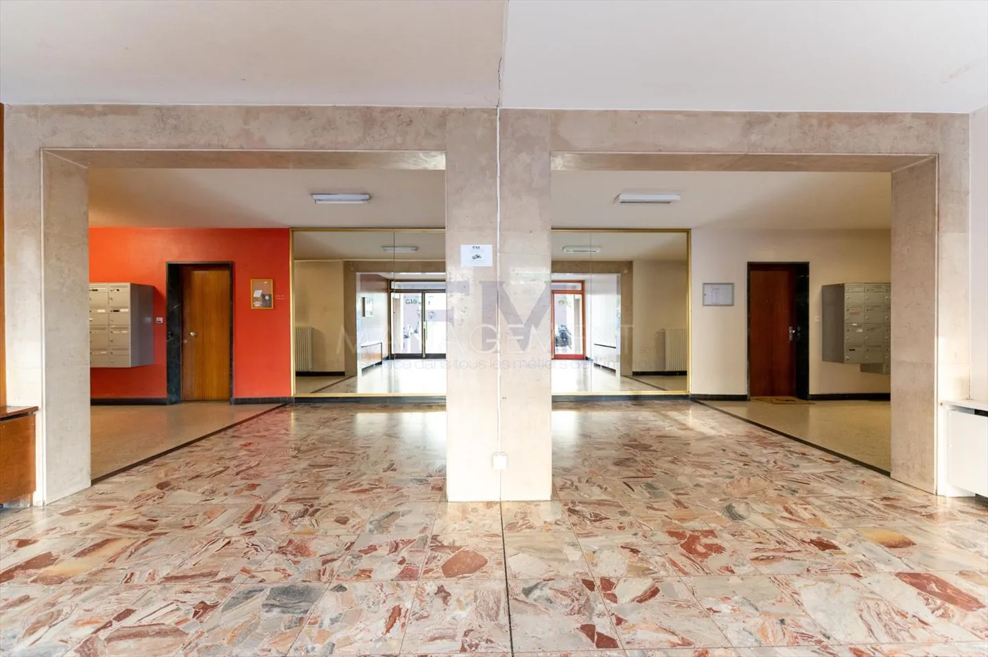 Meyrin - Av. François-Besson - 4 Zimmer im 5. Stock - Foto 7 von 10