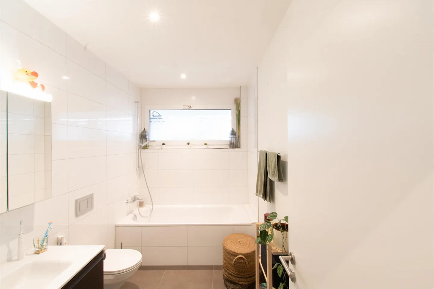 Traumhafte 4.5-Zimmer-Wohnung – modernes Wohnen in Arbon - Photo 4 of 11