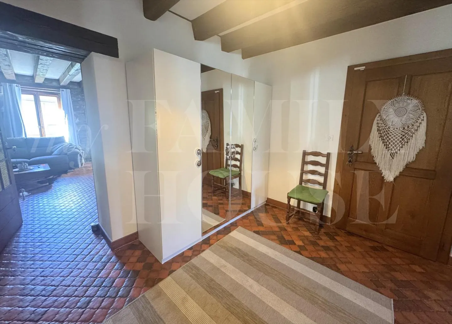 Geräumige Wohnung in einer wunderschönen Immobilie - Foto 6 von 12